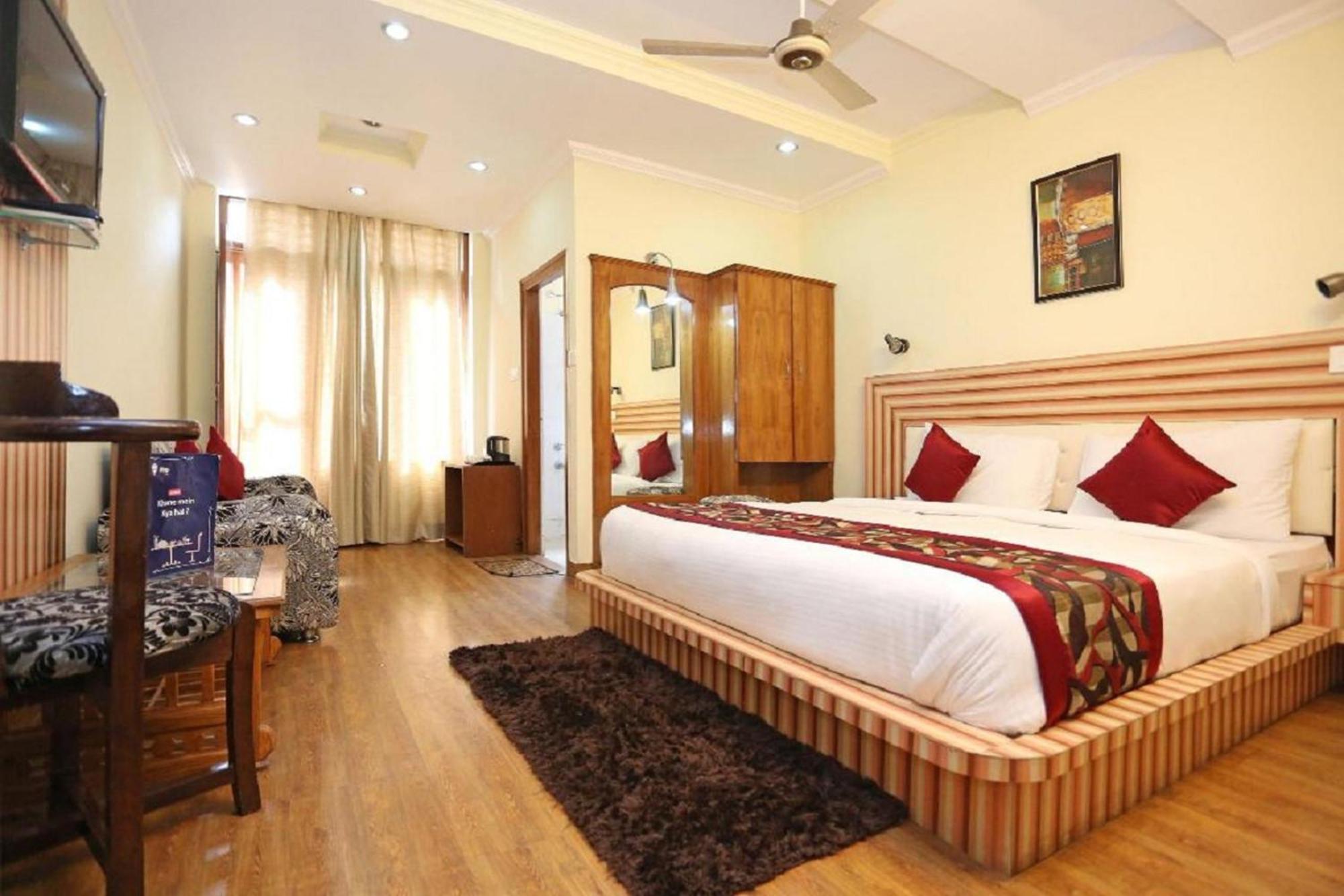 Goroomgo Moon Nainital Near Naini Lake - Parking & Lift Facilities -Hygiene And Spacious Room - Best Seller Exterior photo